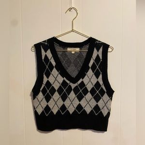 Black & Gray Sweater Vest | No Comment NY.LA